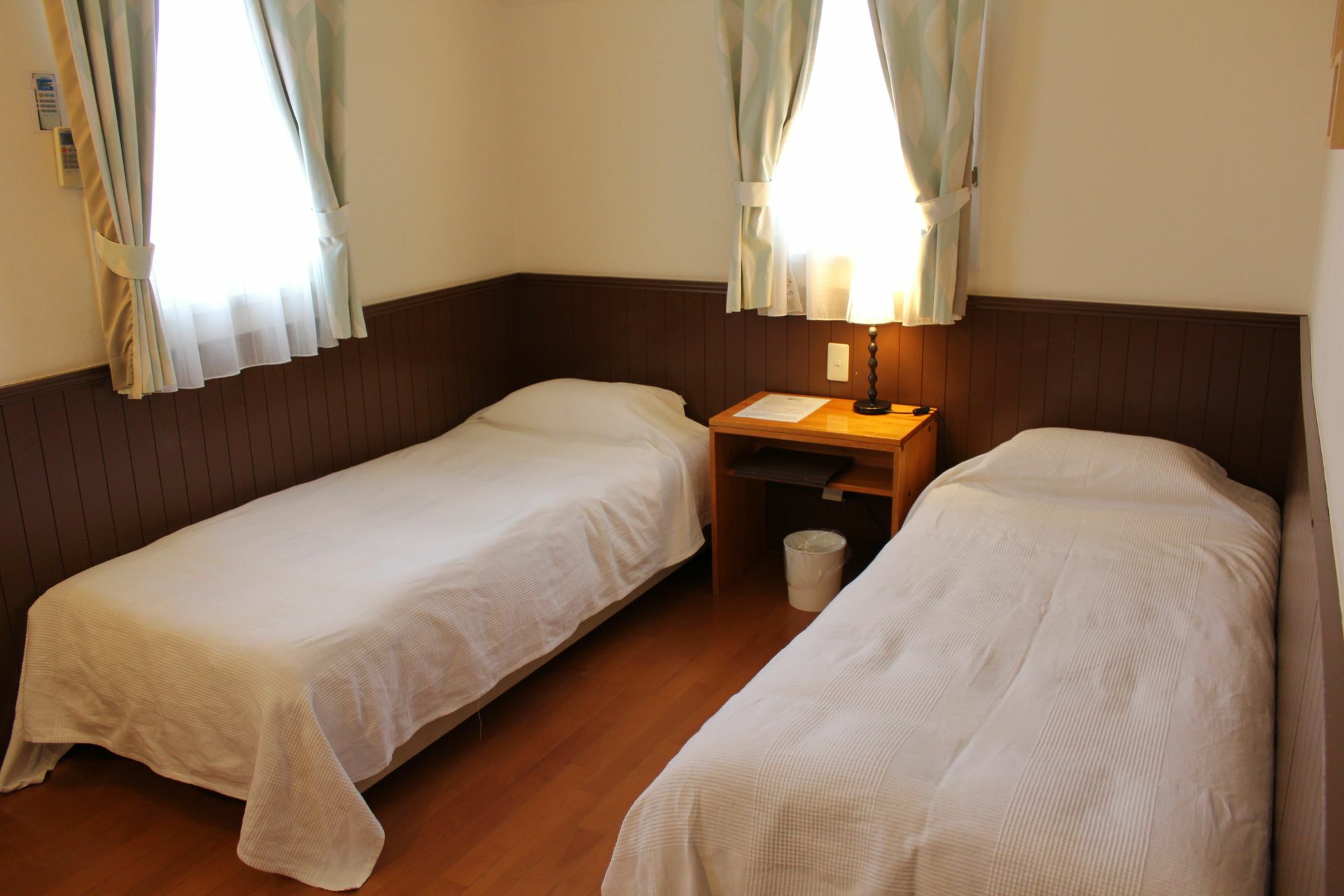 Hotel Weekend Shuffle Fujikawaguchiko Exterior foto