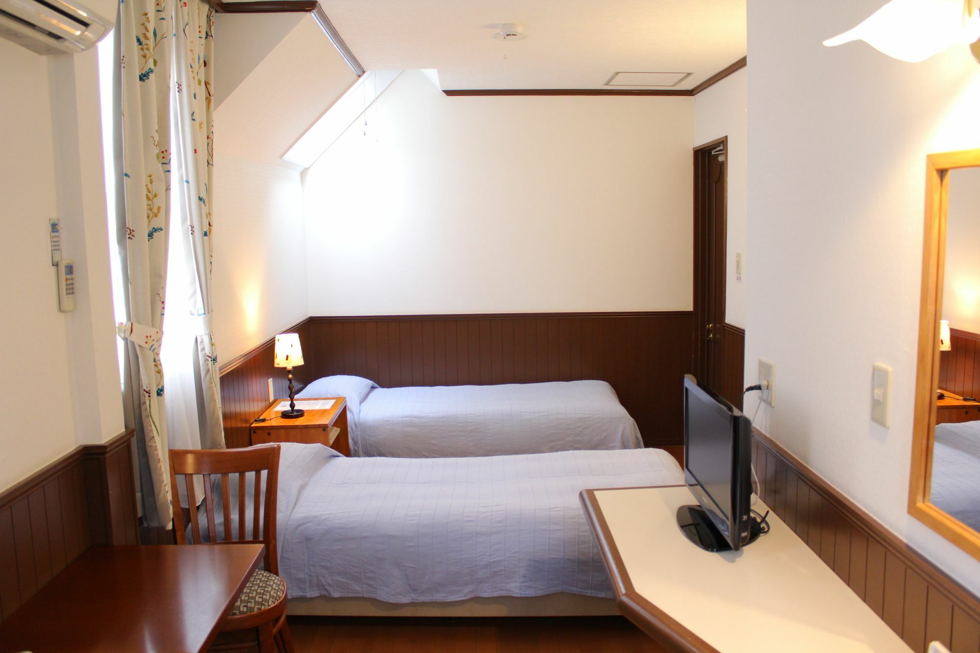 Hotel Weekend Shuffle Fujikawaguchiko Exterior foto
